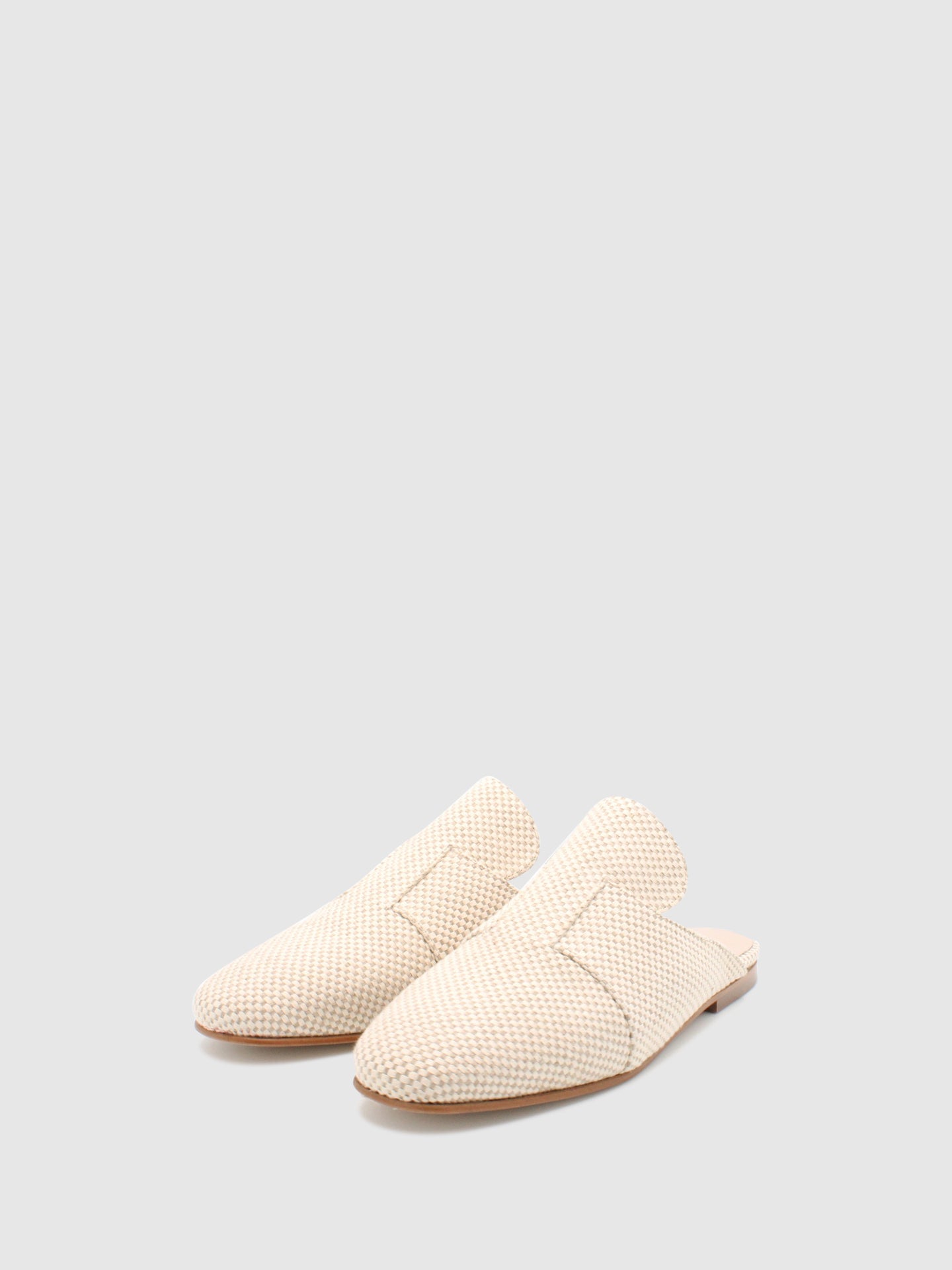 JJ Heitor Round Toe Mules Bambu Beige