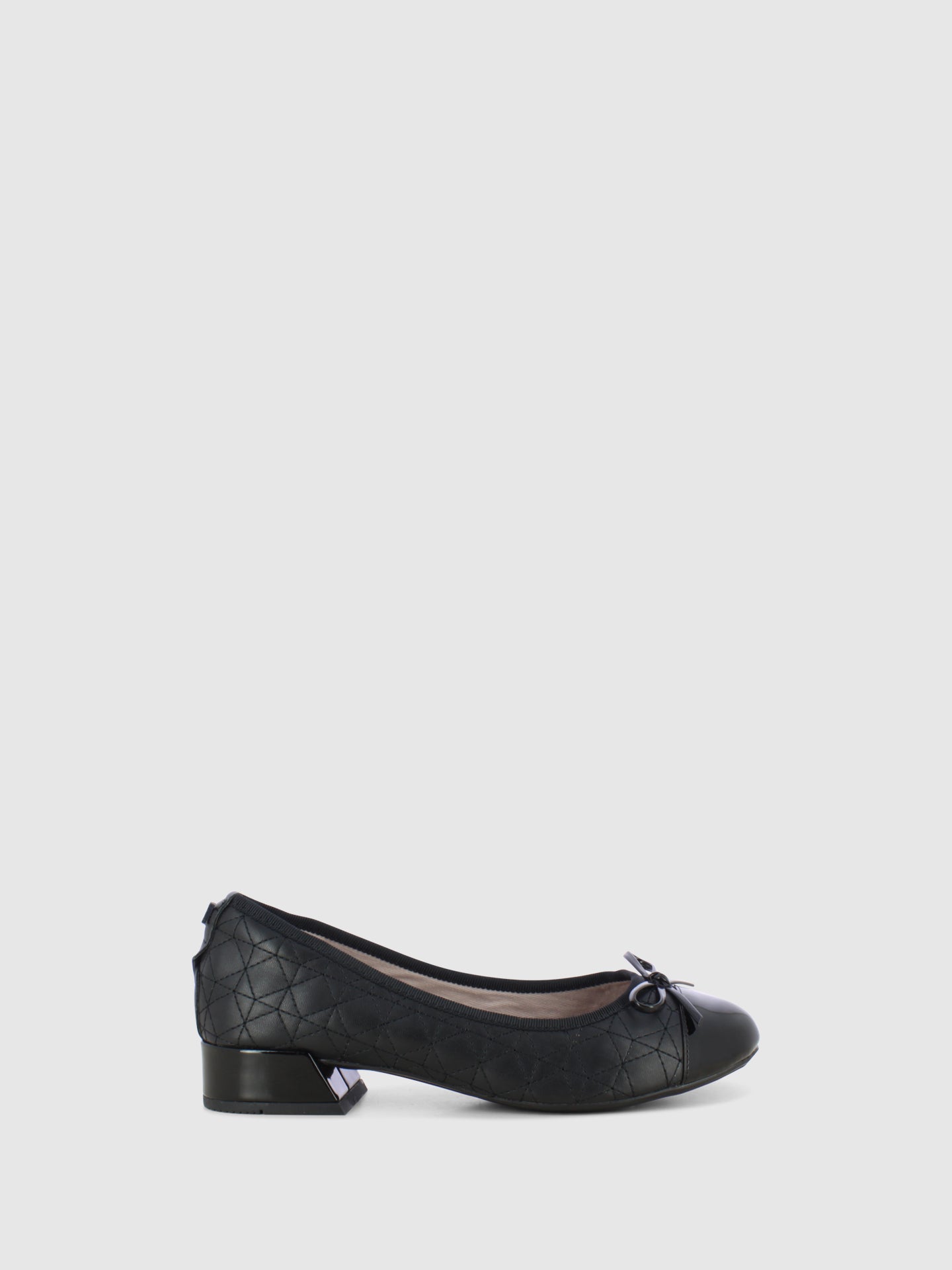 Butterfly Twists Black Round Toe Ballerinas