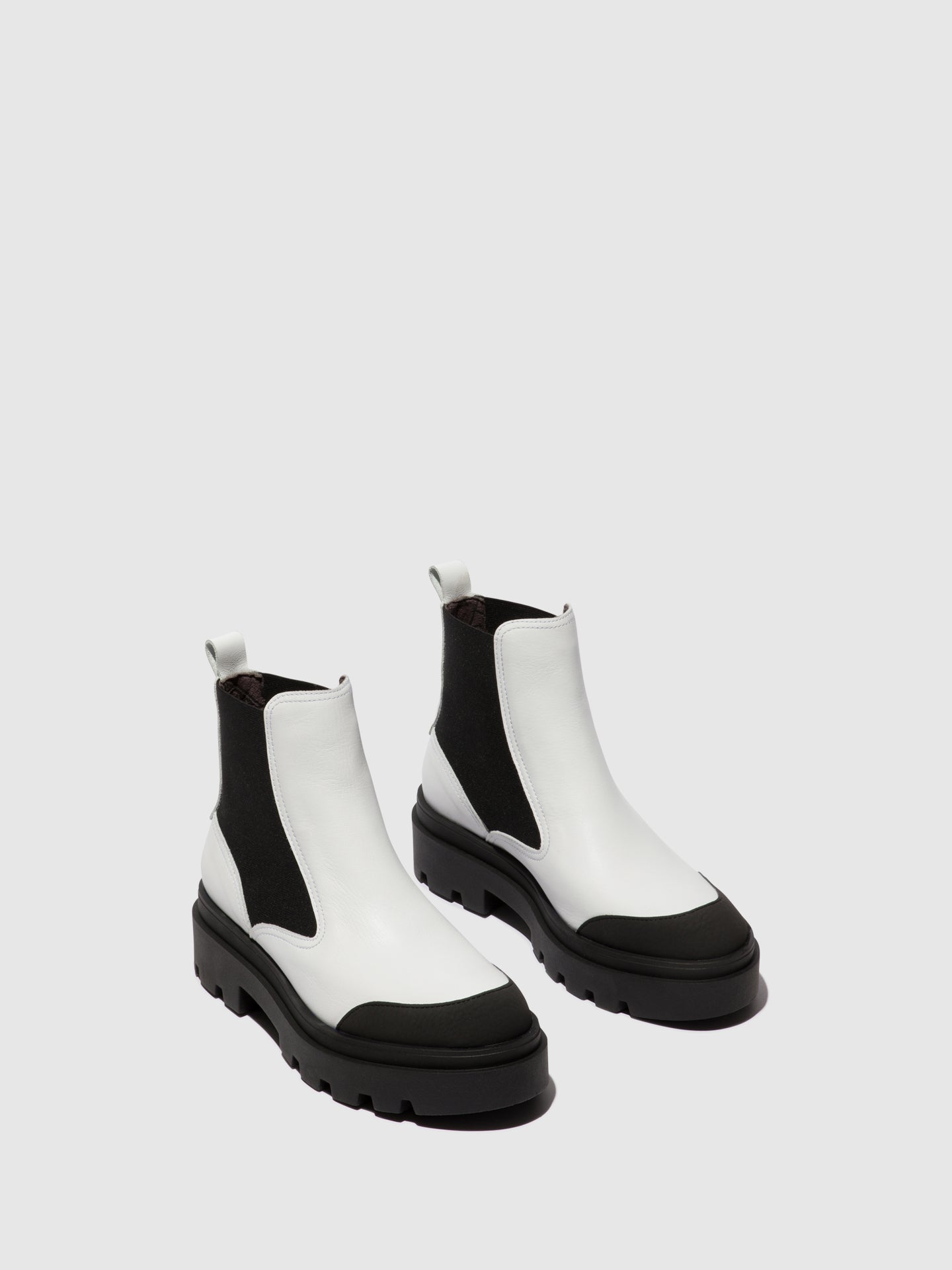 Fly London Chelsea Ankle Boots JEBA879FLY WHITE